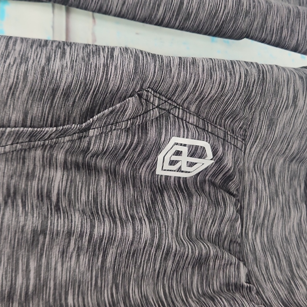 Born Primitive ATHLEISURE HOODIE - Picture 3 of 6